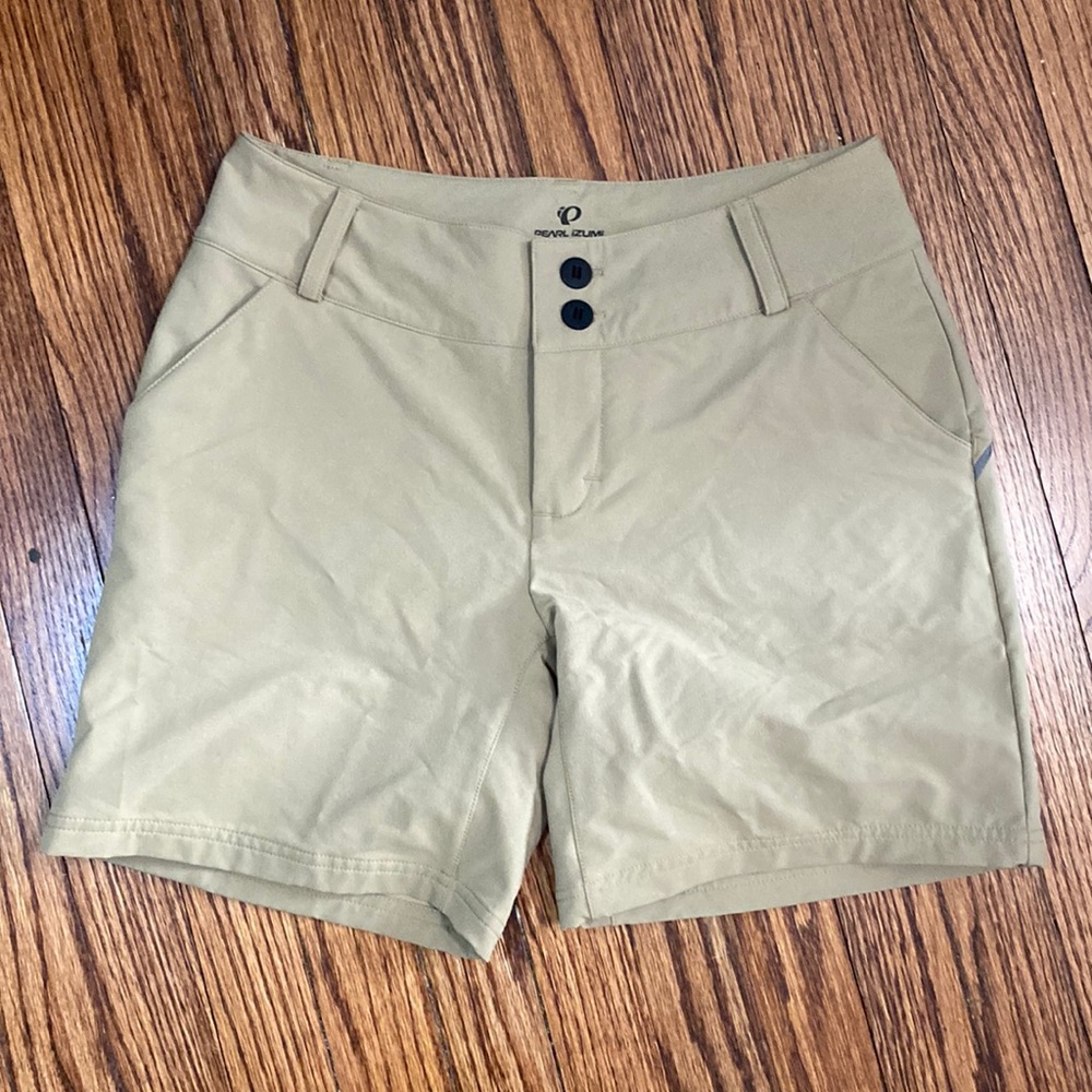 Pearl Izumi cycling shorts